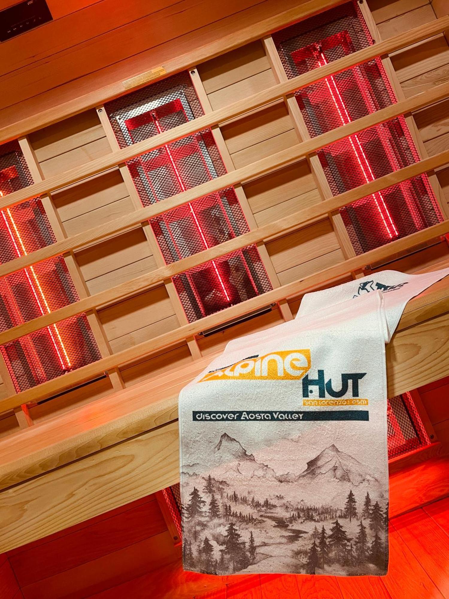 Ferienwohnung Alpine Hut Pont-Saint-Martin Exterior foto